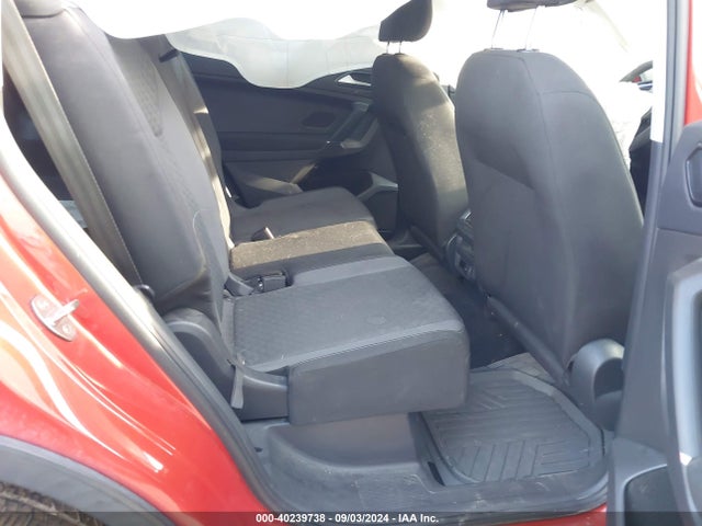 3VV1B7AX1JM036797 Volkswagen Tiguan 2.0t S