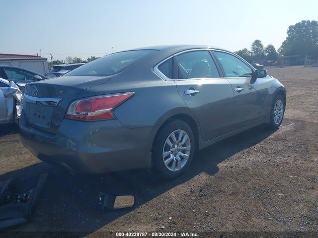 Nissan Altima 2.5 S 2014 1N4AL3AP8EN383274 Image 4
