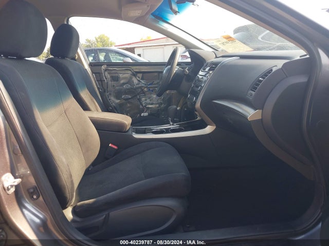 Nissan Altima 2.5 S 2014 1N4AL3AP8EN383274 Image 5