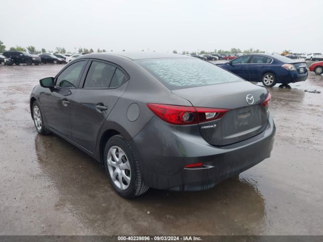 3MZBN1U75JM176268 Mazda Mazda3 Sport