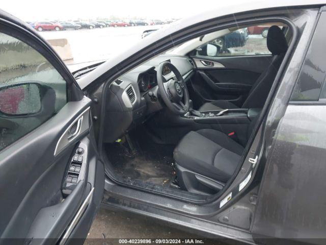 3MZBN1U75JM176268 Mazda Mazda3 Sport