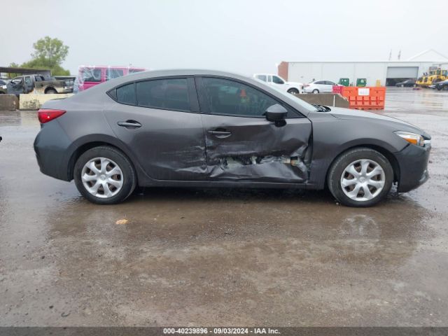 3MZBN1U75JM176268 Mazda Mazda3 Sport