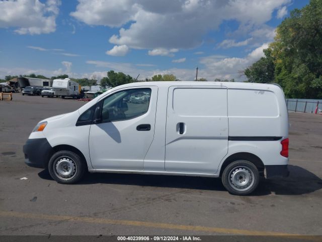 3N6CM0KN2KK696864 Nissan Nv200 S