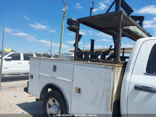 RAM 2500 Tradesman  4x2 8' Box 2018 3C7WR4HJ1JG189052 Image 19