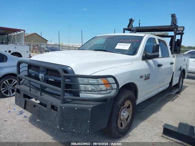 RAM 2500 Tradesman  4x2 8' Box 2018 3C7WR4HJ1JG189052 Image 2