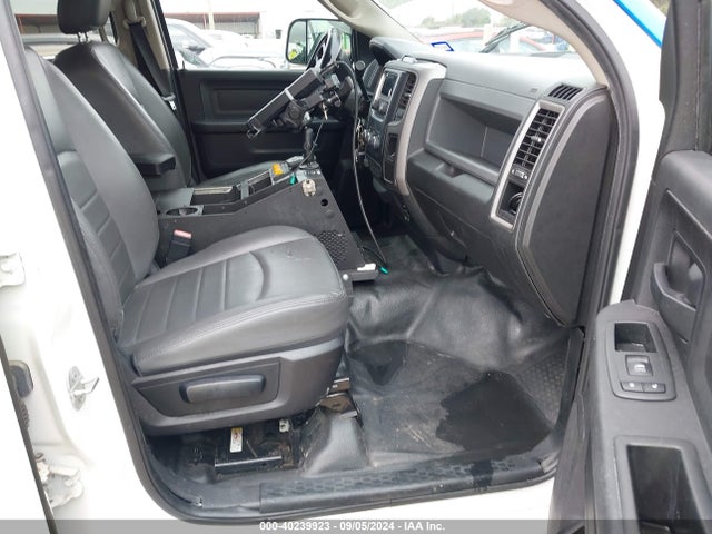 RAM 2500 Tradesman  4x2 8' Box 2018 3C7WR4HJ6JG172697 Image 5