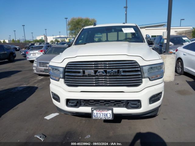 3C6UR5KL1NG198707 RAM 2500 Laramie  4x4 8' Box