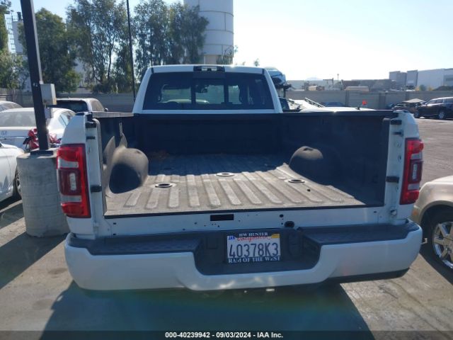 3C6UR5KL1NG198707 RAM 2500 Laramie  4x4 8' Box