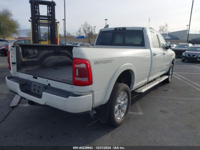 3C6UR5KL1NG198707 RAM 2500 Laramie  4x4 8' Box