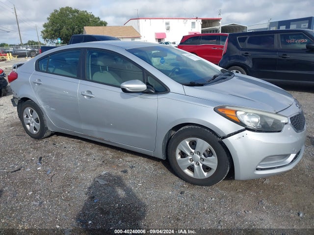 KIA FORTE LX 2015 KNAFK4A64F5357737 Image 1