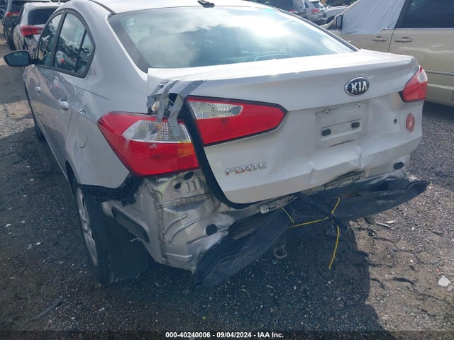 KIA FORTE LX 2015 KNAFK4A64F5357737 Image 6