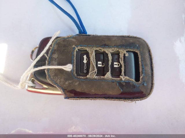 JTHBA1D27G5011676 Lexus IS 200T