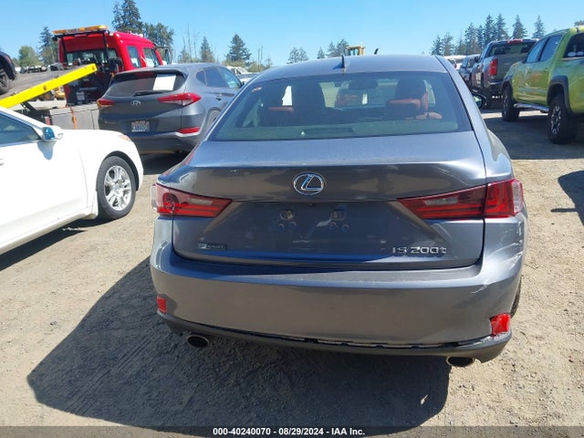 JTHBA1D27G5011676 Lexus IS 200T