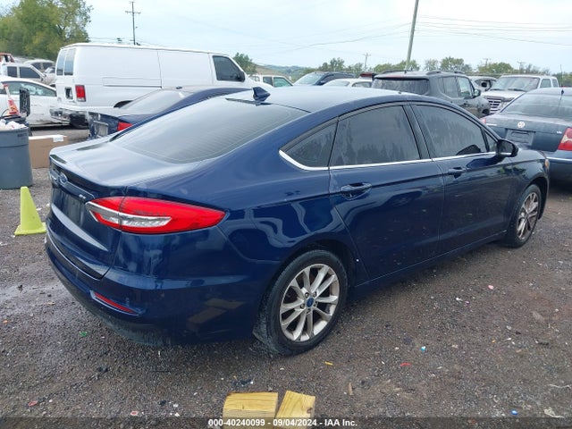 Ford FUSION SE 2019 3FA6P0H71KR123337 Image 4