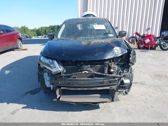 Nissan ROGUE S 2017 KNMAT2MV9HP606560 Image 13