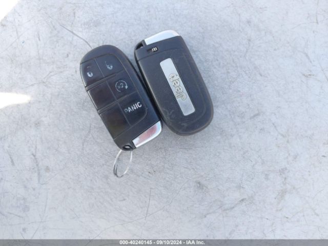 ZACCJBBT5FPB32302 Jeep Renegade Latitude