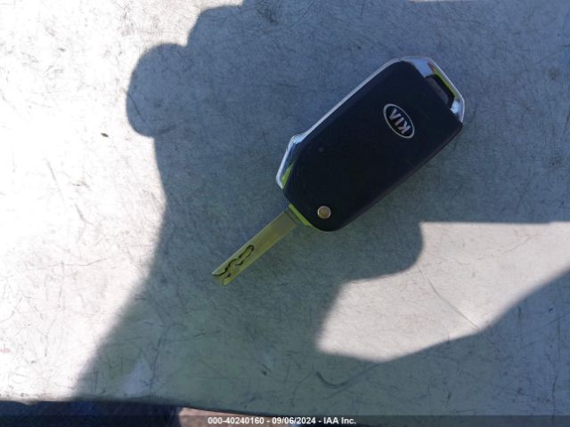 KNDJ23AU4L7011340 KIA SOUL S