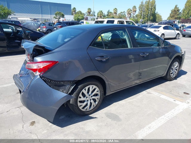 Toyota COROLLA LE 2017 5YFBURHE9HP693007 Image 4