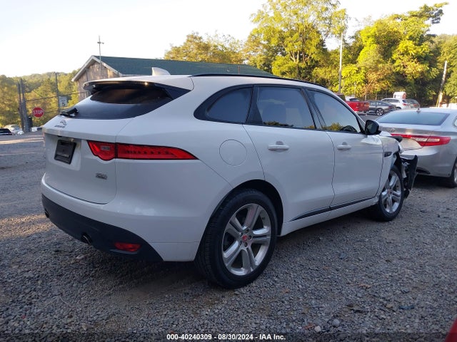 2018 JAGUAR F-PACE SADCL2FX4JA325044 Photo 3