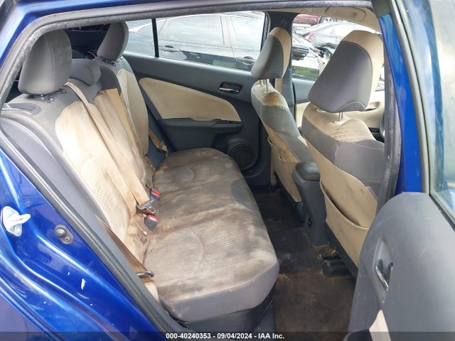 Toyota Prius Two 2018 JTDKBRFU0J3068736 Image 8