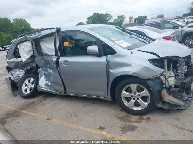 5TDKK3DC0ES492168 Toyota Sienna Le V6 8 Passenger