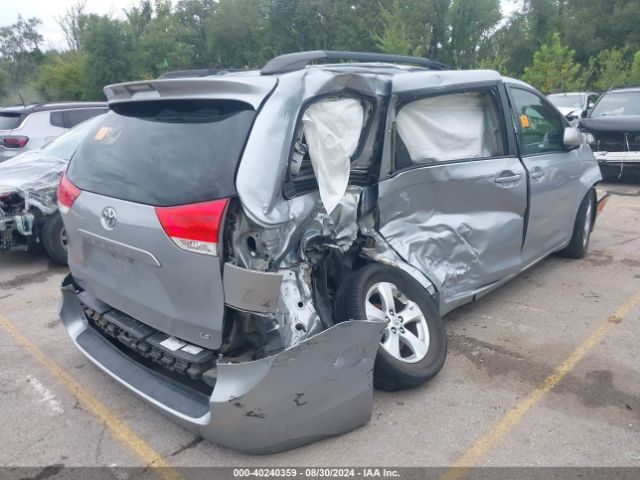 5TDKK3DC0ES492168 Toyota Sienna Le V6 8 Passenger