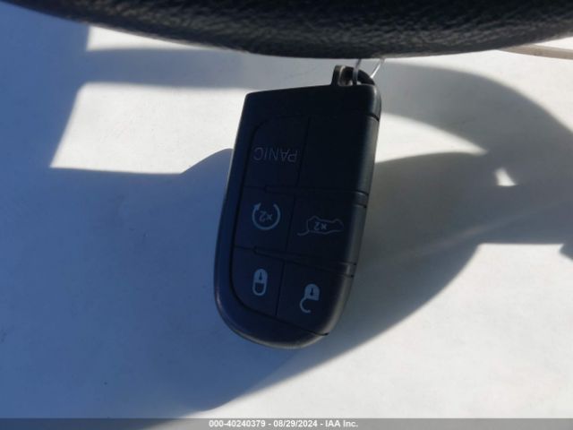 3C4PDCABXJT236020 Dodge JOURNEY SE