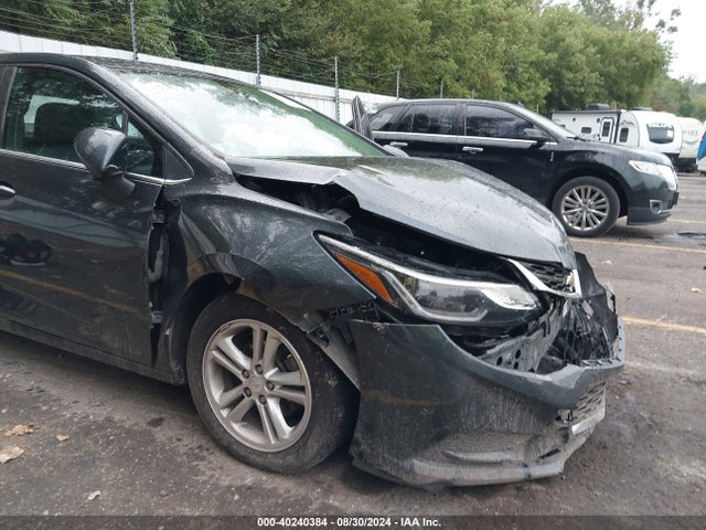 1G1BE5SM4H7139230 Chevrolet Cruze Lt Auto