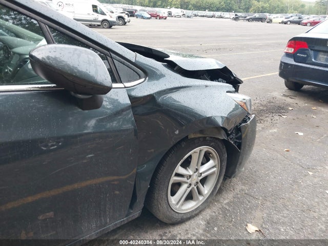 1G1BE5SM4H7139230 Chevrolet Cruze Lt Auto