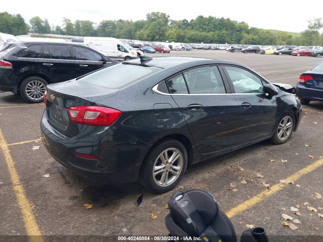 1G1BE5SM4H7139230 Chevrolet Cruze Lt Auto
