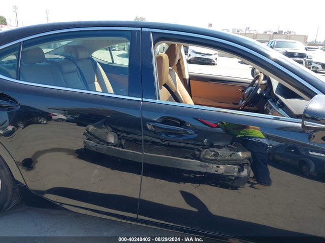 Lexus ES 350 2017 58ABK1GG5HU059257 Image 13