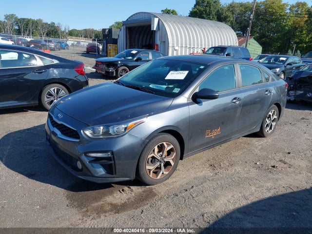 KIA Forte Lxs 2021 3KPF24AD9ME299787 Image 2