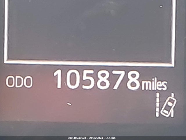 Toyota CAMRY LE 2018 JTNB11HK7J3017164 Image 15