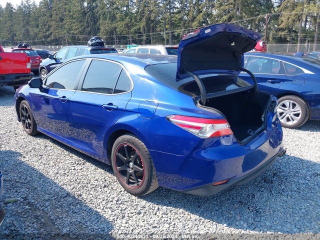 Toyota CAMRY LE 2018 JTNB11HK7J3017164 Image 3