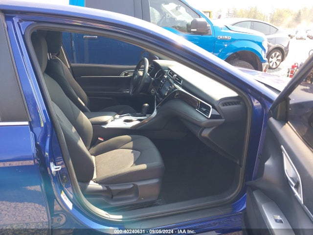 Toyota CAMRY LE 2018 JTNB11HK7J3017164 Image 5