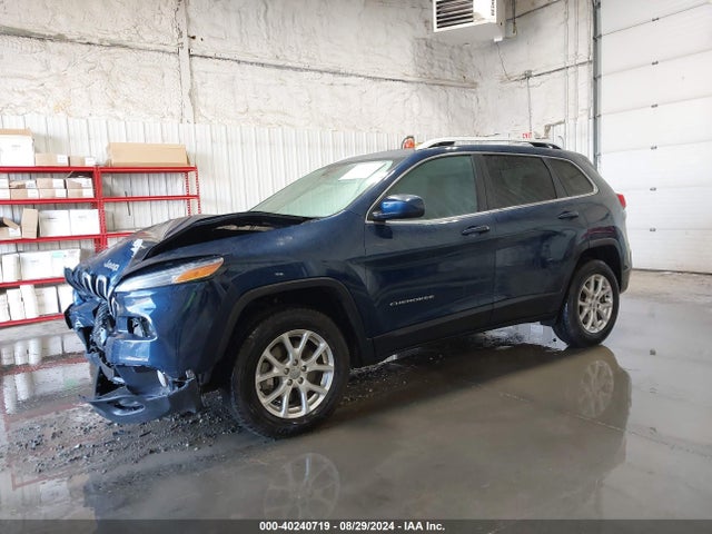 1C4PJMCB0JD570624 Jeep Cherokee Latitude 4x4
