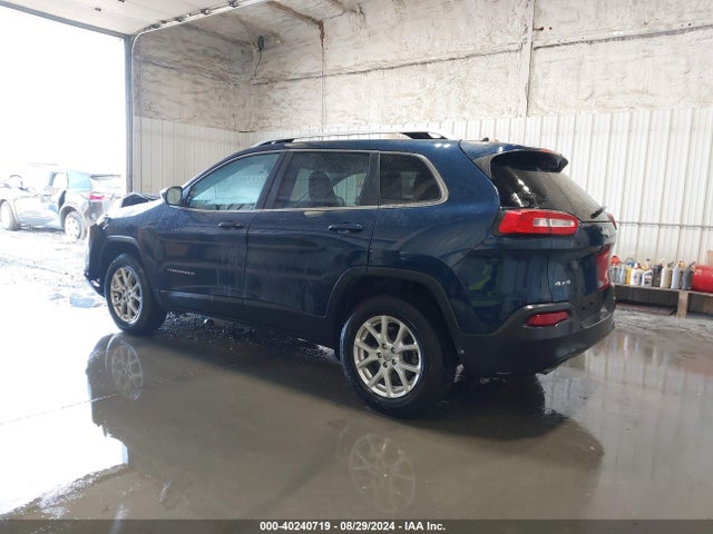 1C4PJMCB0JD570624 Jeep Cherokee Latitude 4x4