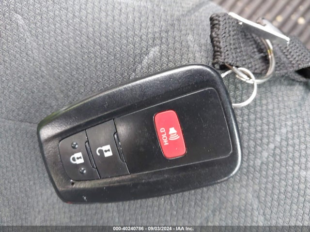 4T3RWRFV1MU027416 Toyota Rav4 Hybrid Xle