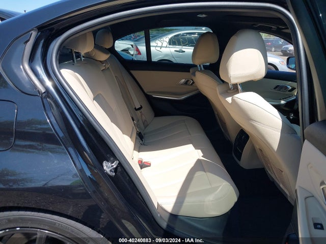 3MW5R7J04M8B95032 BMW 330i Xdrive