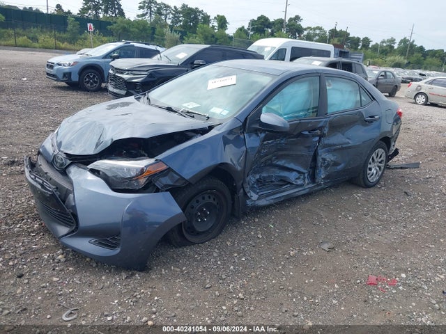 Toyota COROLLA LE 2017 2T1BURHE1HC957448 Image 2