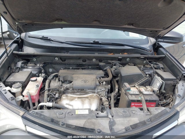 Toyota RAV4 LE 2016 JTMZFREV2GJ091176 Image 10