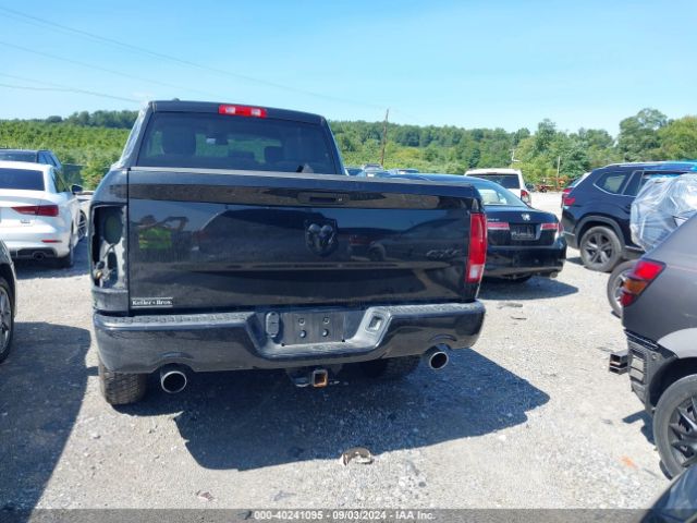 1C6RR7FT4HS767977 RAM 1500 Express Quad Cab 4x4 6'4 Box