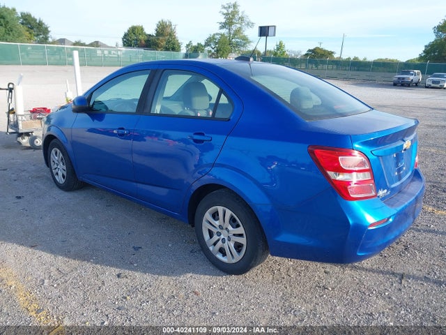 Chevrolet Sonic Ls Auto 2017 1G1JB5SH1H4111152 Image 3