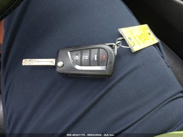 4T1G11AK0LU978850 Toyota CAMRY SE
