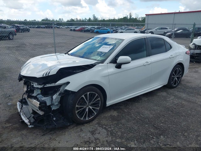 4T1G11AK0LU978850 Toyota CAMRY SE