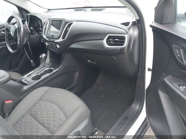 Chevrolet EQUINOX LT 2019 2GNAXUEV5K6222238 Image 5