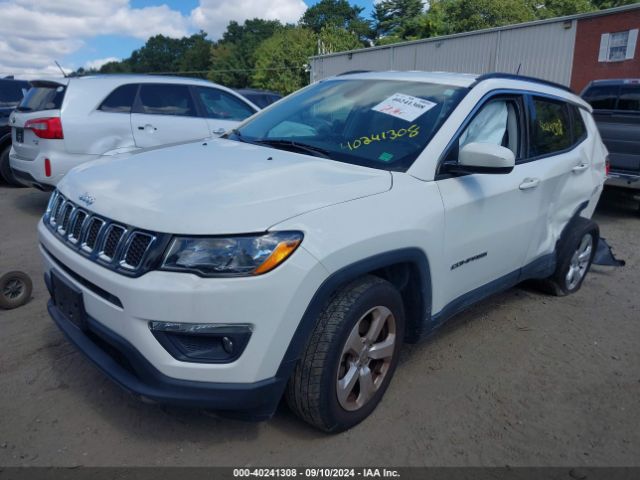 3C4NJDBB8JT254522 Jeep Compass Latitude 4x4