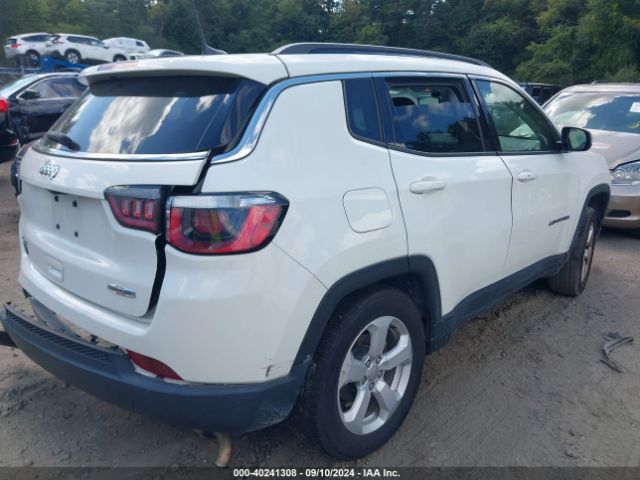 3C4NJDBB8JT254522 Jeep Compass Latitude 4x4