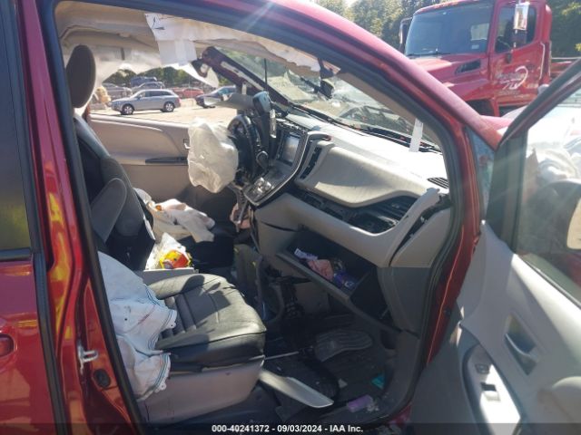 5TDKZ3DC5LS054741 Toyota SIENNA LE