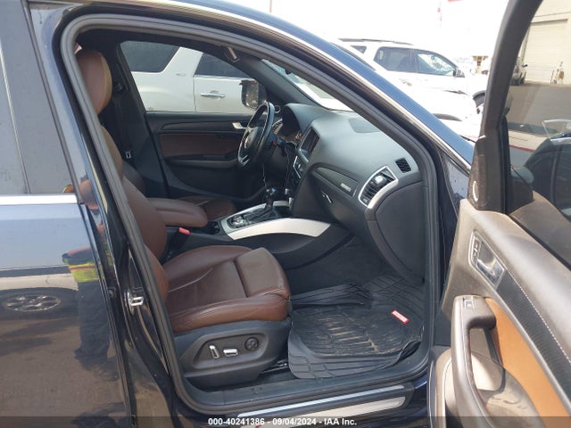 Audi Q5 2.0t Premium 2017 WA1M2AFP0HA041735 Image 5